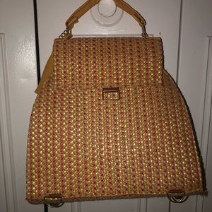 Hand-stitched Jute handbag. You can wear it as a backpack. Brand new from Mexico